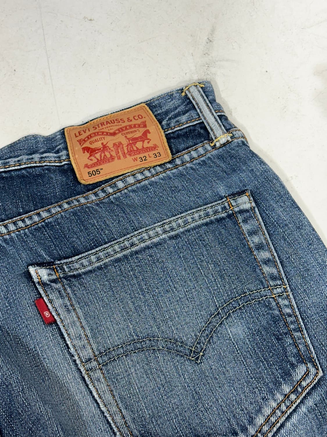 리바이스 505 중청 와이드 데님 청바지 32 상품이미지6
