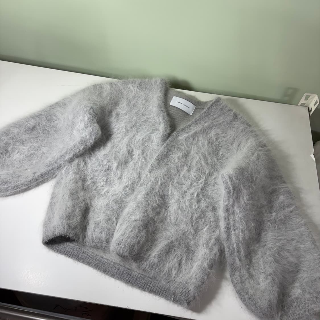 우먼M 모어댄예스터데이 그레이 헤어리 가디건 상품이미지2