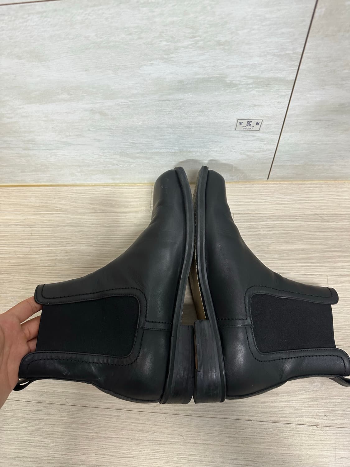 Vero cudio 통창 스퀘어 토 블랙 첼시 가죽 부츠 상품이미지5