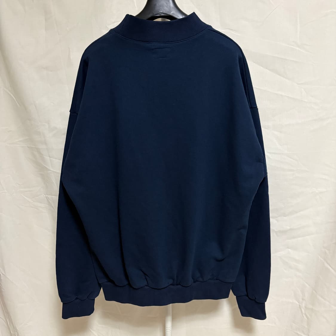 듀테로 모크넥 맨투맨 스웻셔츠 / 네이비, L 상품이미지7