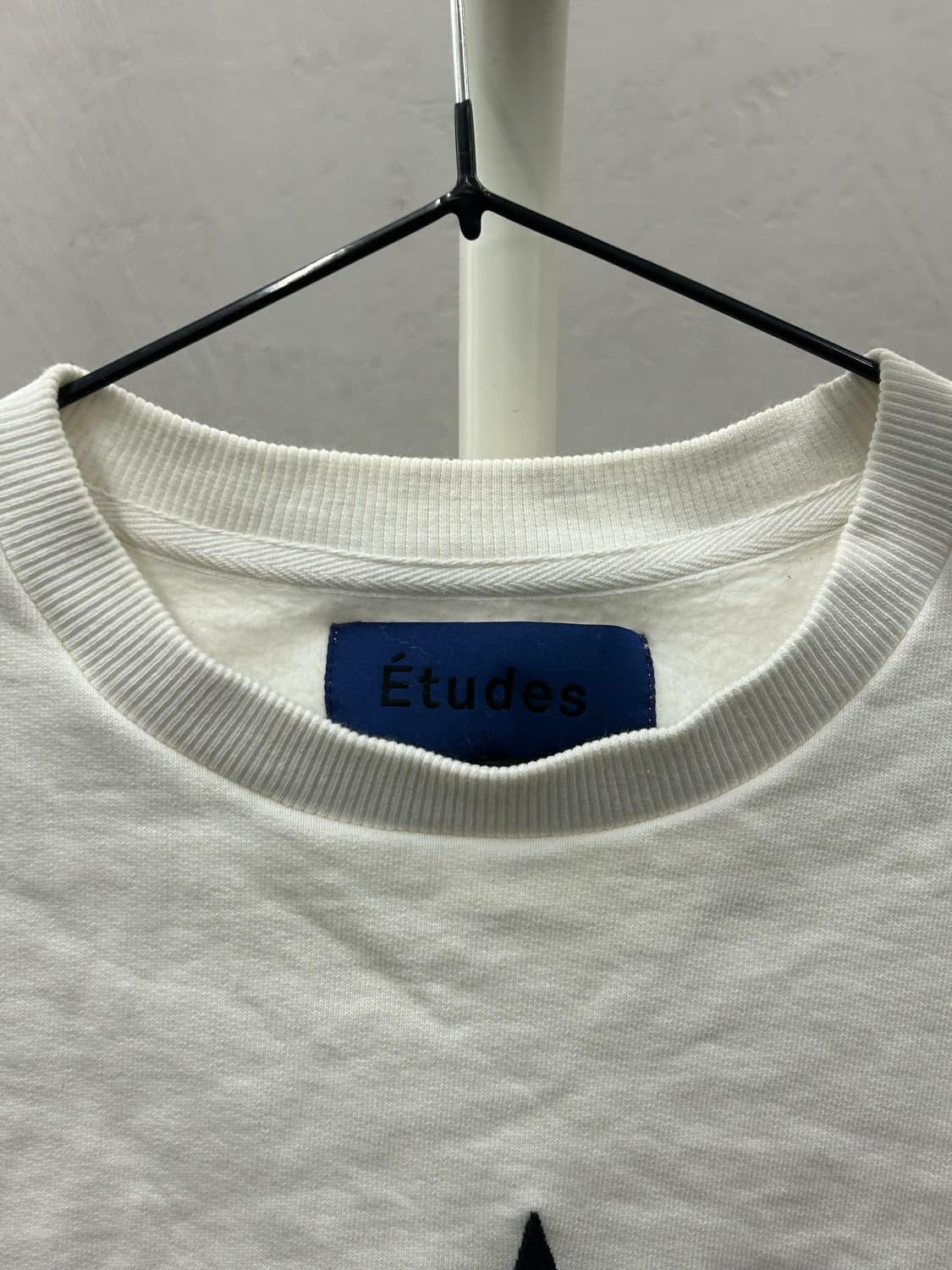 Etudes 에뛰드 흰색 별 프린팅 맨투맨 티셔츠 상품이미지4