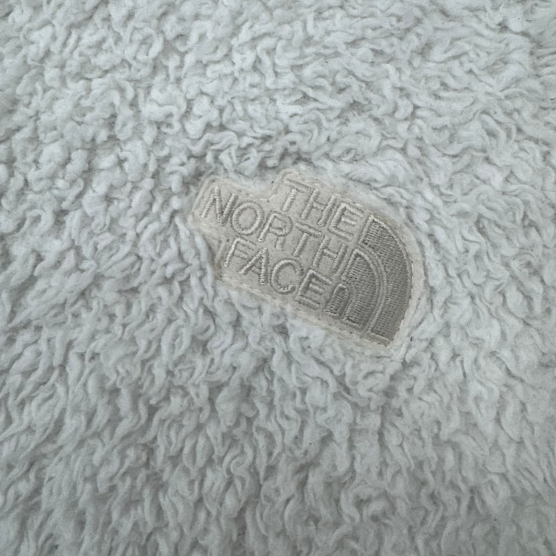 여성용 L 노스페이스 화이트 플리스 집업  상품이미지5