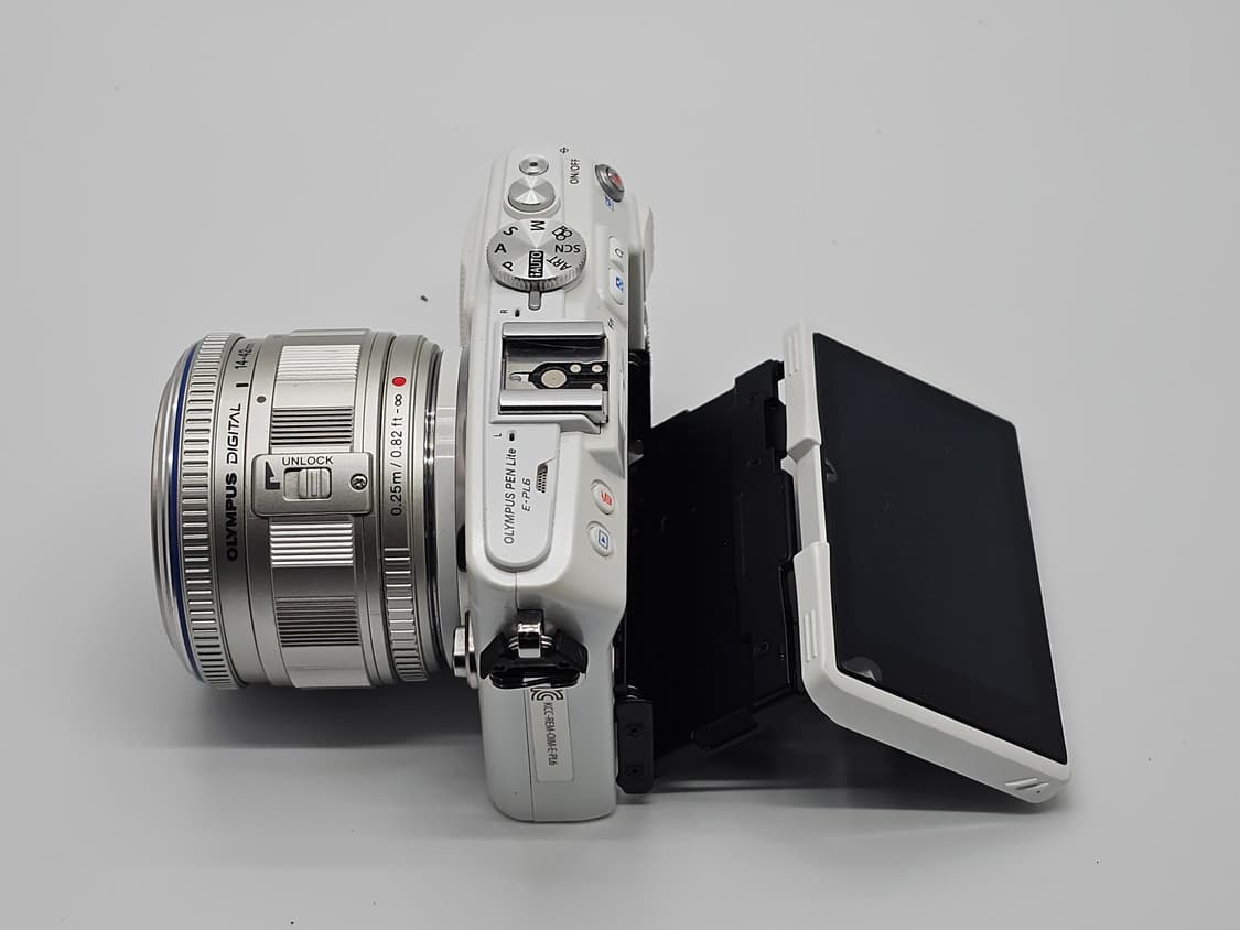 올림푸스 PEN Lite E-PL6 미러리스 카메라 상품이미지6