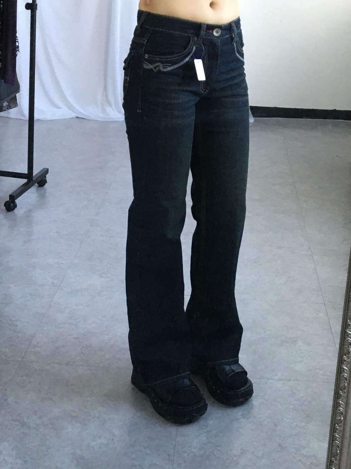 Stitch point denim pants 상품이미지1