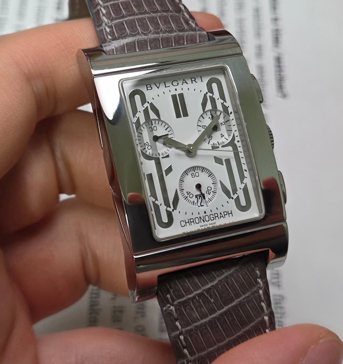 레어] 불가리 렉탕골로 화이트판 사각탱크 크로노그래프 라지스틸 쿼츠  상품이미지4