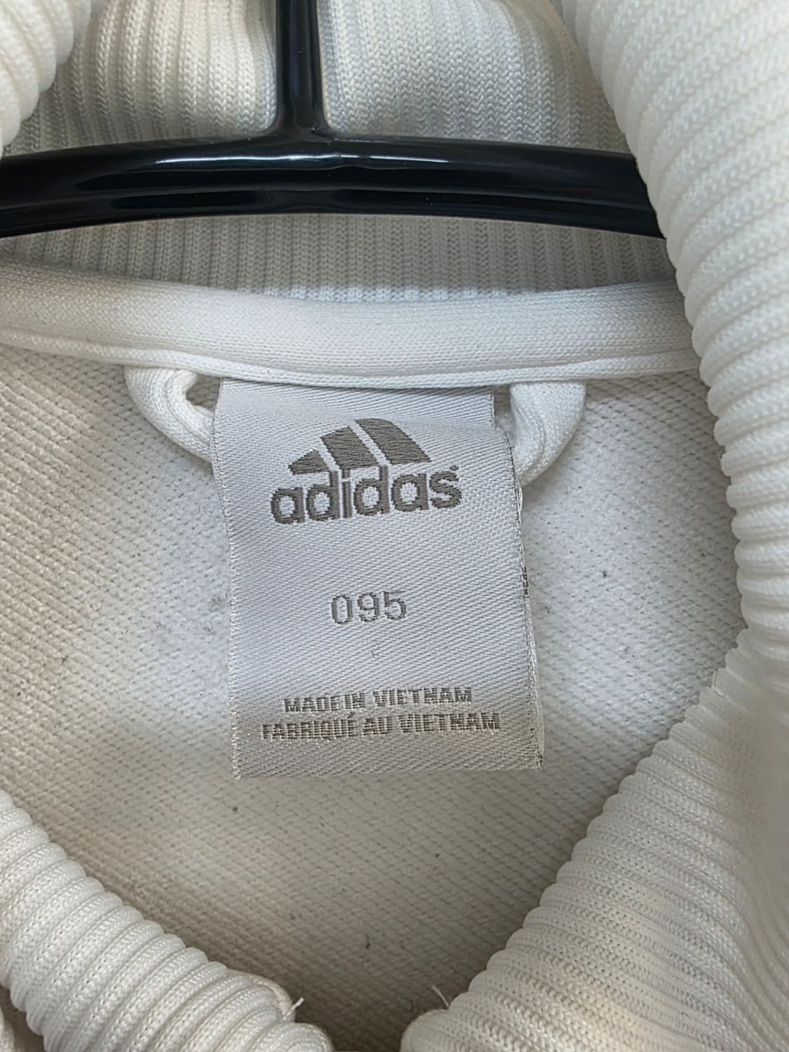 아디다스 레알마드리드 트렉탑 져지 상품이미지4