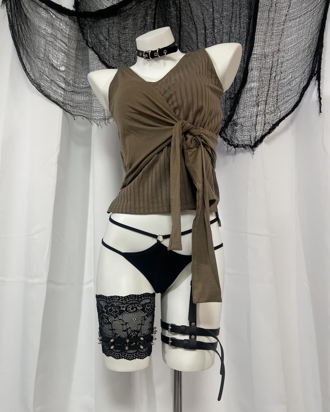 brown sleeveless 상품이미지1