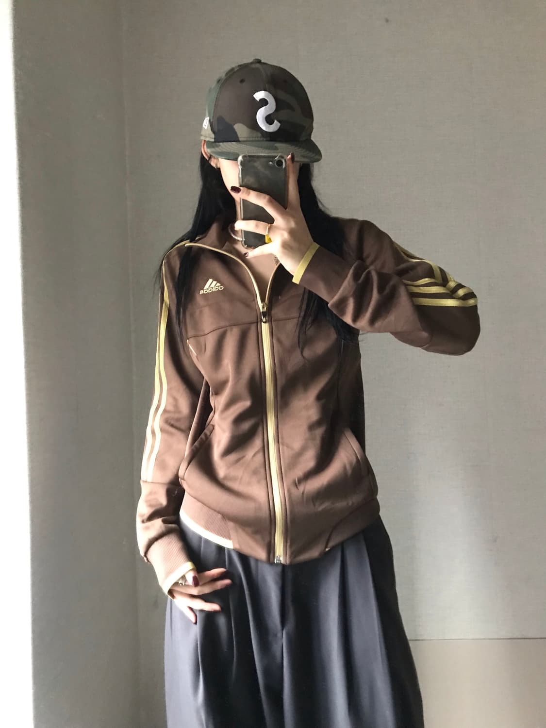 아디다스 브라운 골드 져지 상품이미지3