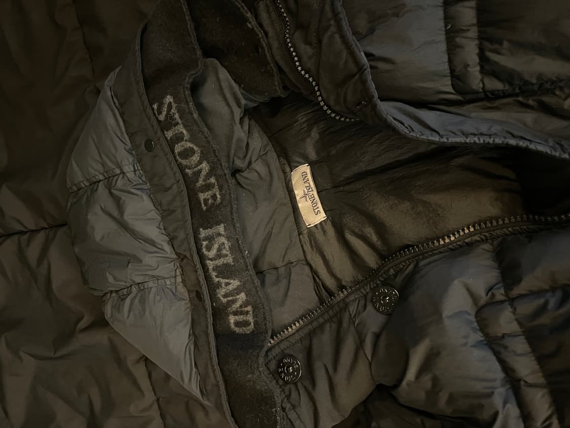 스톤아일랜드 가먼트다이드 크링클렙스 NY 다운 롱패딩 라지 상품이미지2