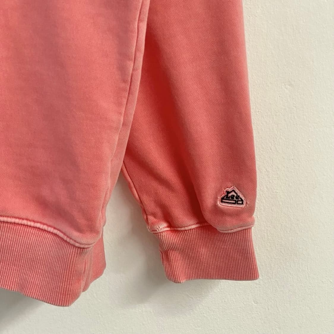 M] LEE 리 피그먼크 핑크 맨투맨 상품이미지4