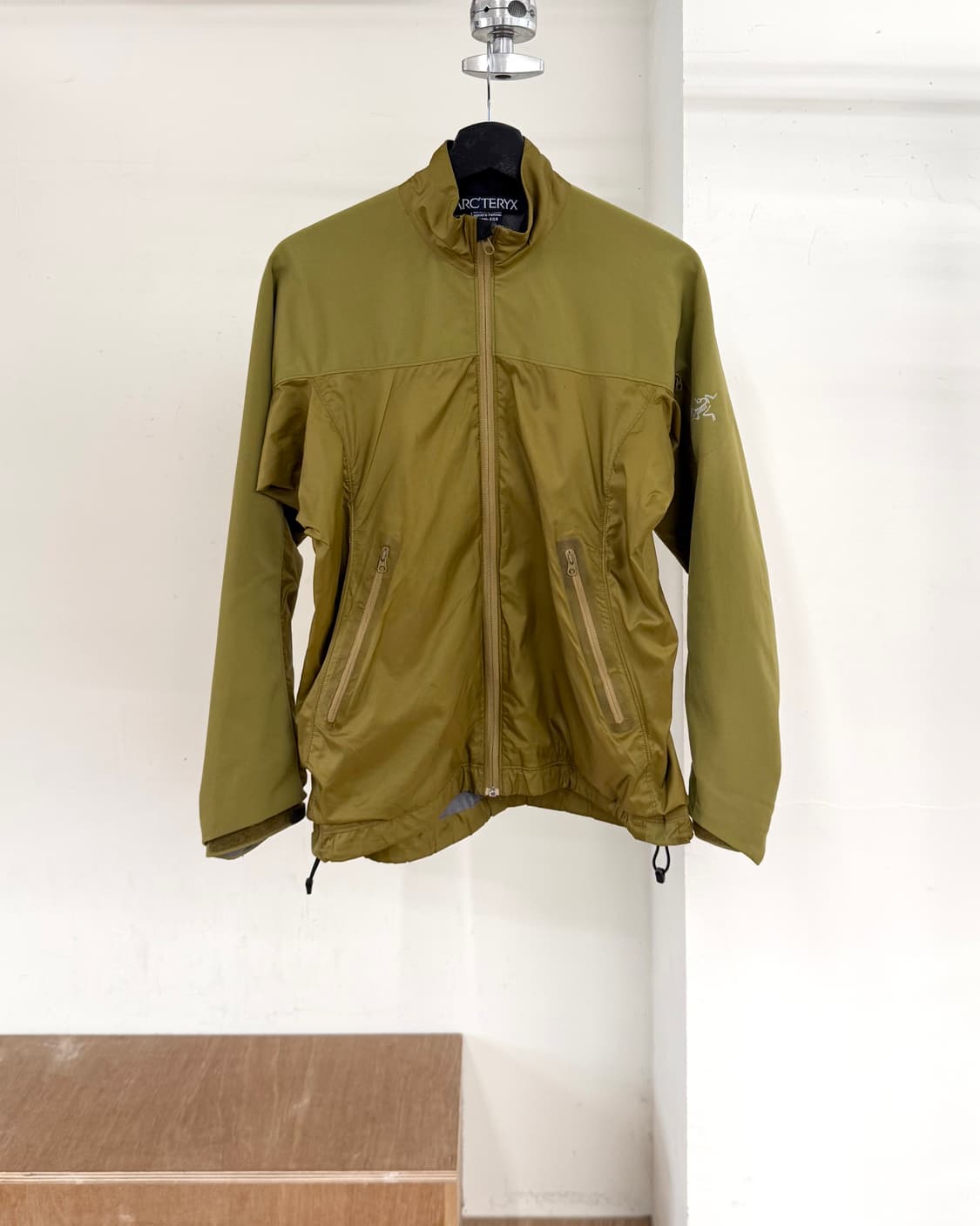 아크테릭스 리프 페트롤 소프트쉘 자켓 상품이미지1