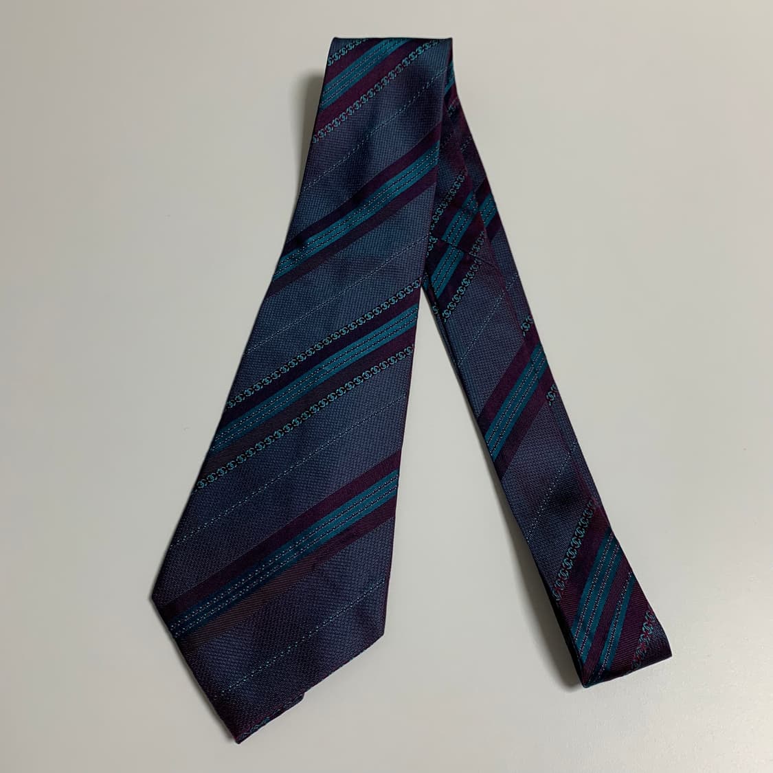 샤넬(CHANEL) 스트라이프 모노그램 명품넥타이 최상급 A 상품이미지8