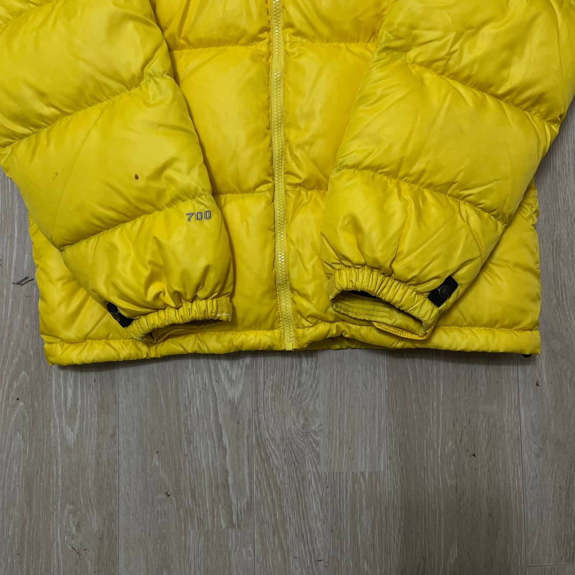 노스페이스 구스다운 700 옐로우 눕시 패딩 M(95) 상품이미지9