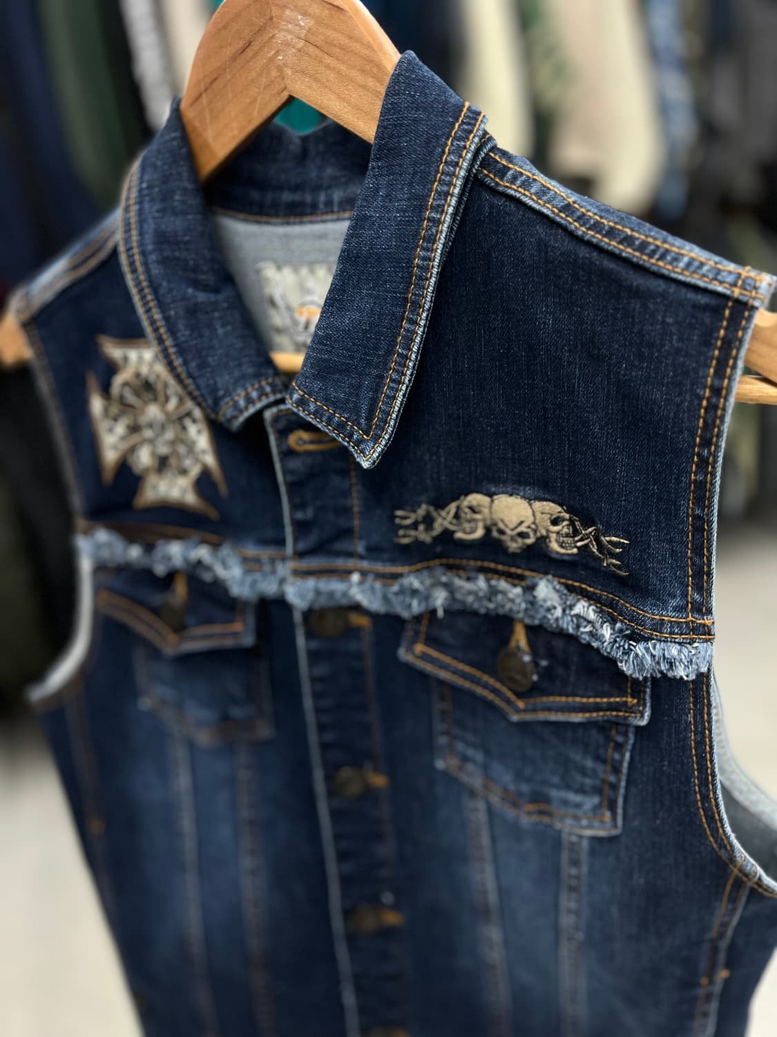 스컬 자수 데님조끼  상품이미지8