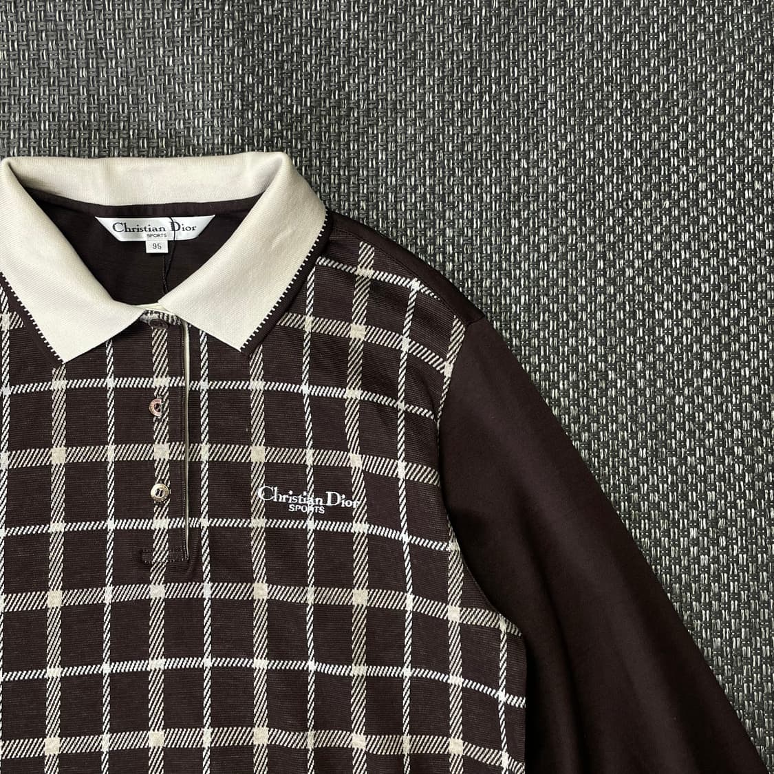 크리스찬디올스포츠 브라운 체크 패턴 카라니트 95 상품이미지3