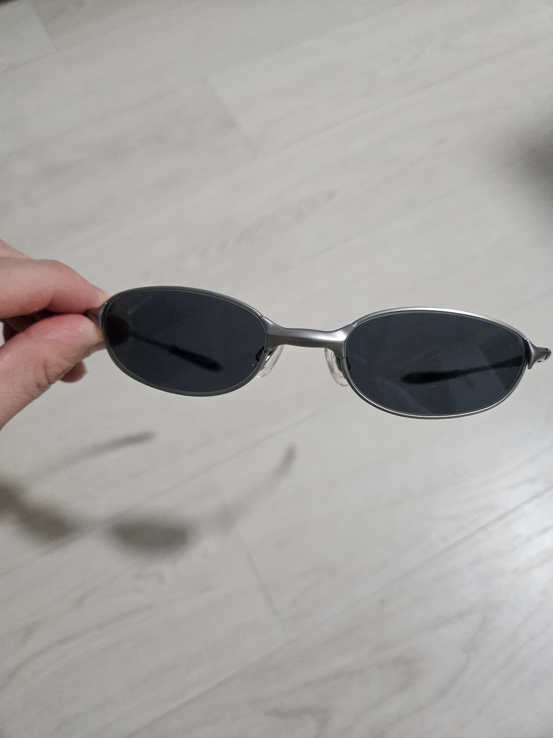 00s 오클리 e wire 2.1 이와이어 상품이미지1