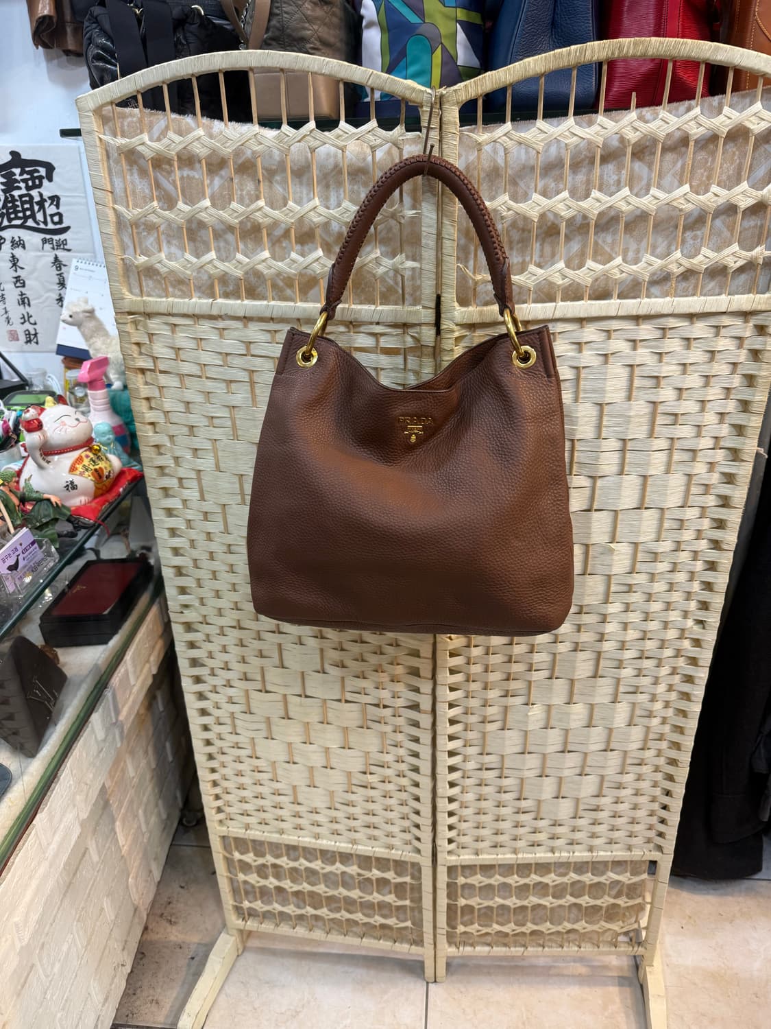 정품 프라다 비텔로 호보백 팝니다 상품이미지1