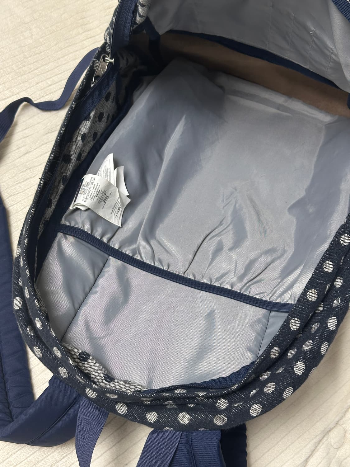 잔스포츠 도트 땡땡이 백팩 네이비 상품이미지8