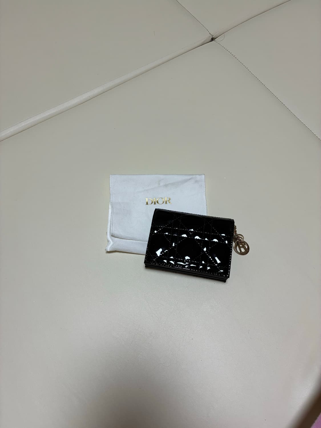 디올 아코디언 지갑 체인 상품이미지6