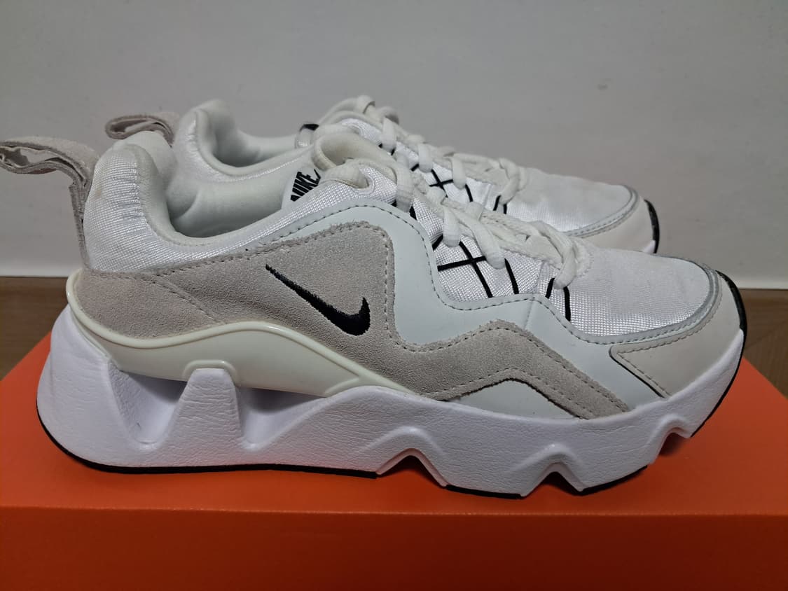 나이키 런닝화 230 상품이미지1