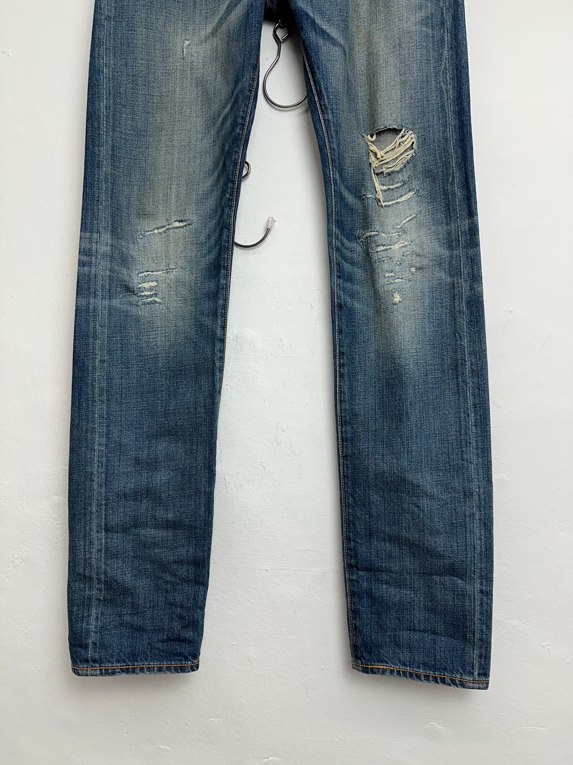 Levi’s 508 Distressed Slim Straight Deni 상품이미지6