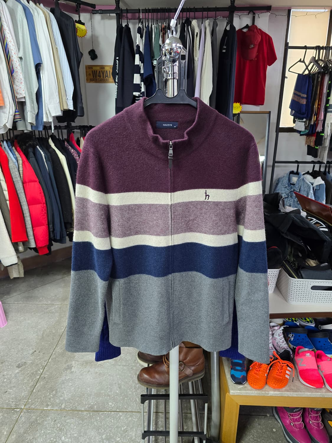 헤지스 울 짚업 가디건 (1351) 상품이미지1