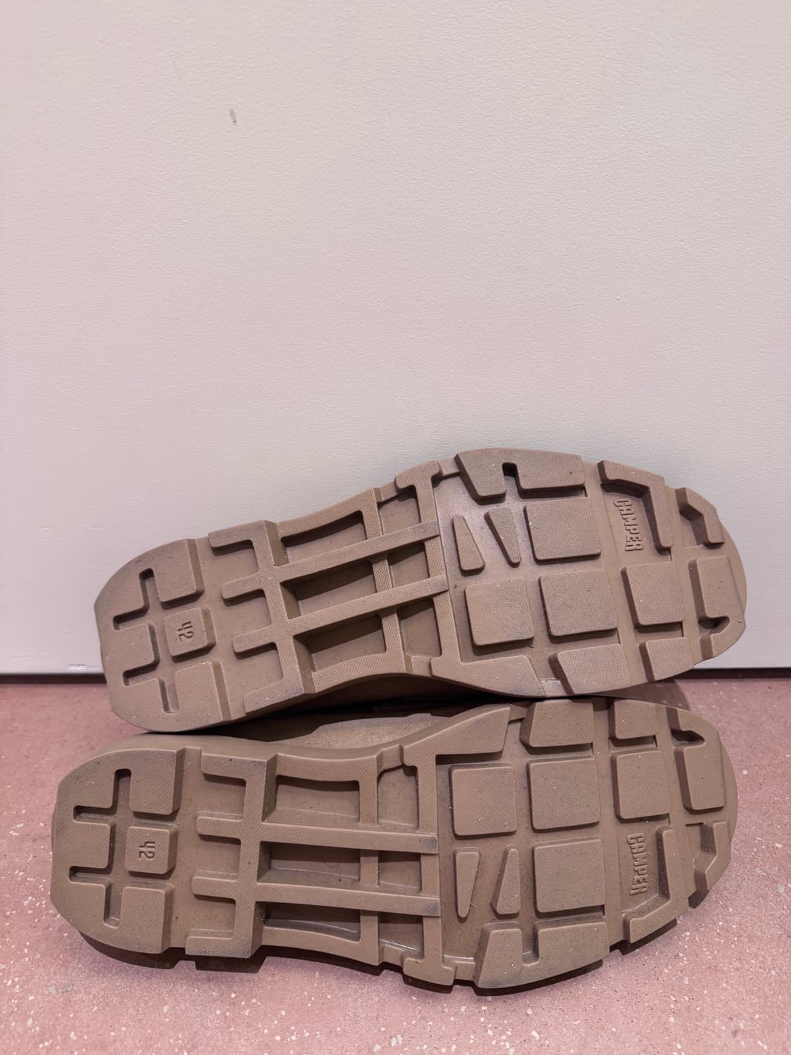 캠퍼(Camper) 스웨이드 로퍼 판매합니다. 상품이미지3