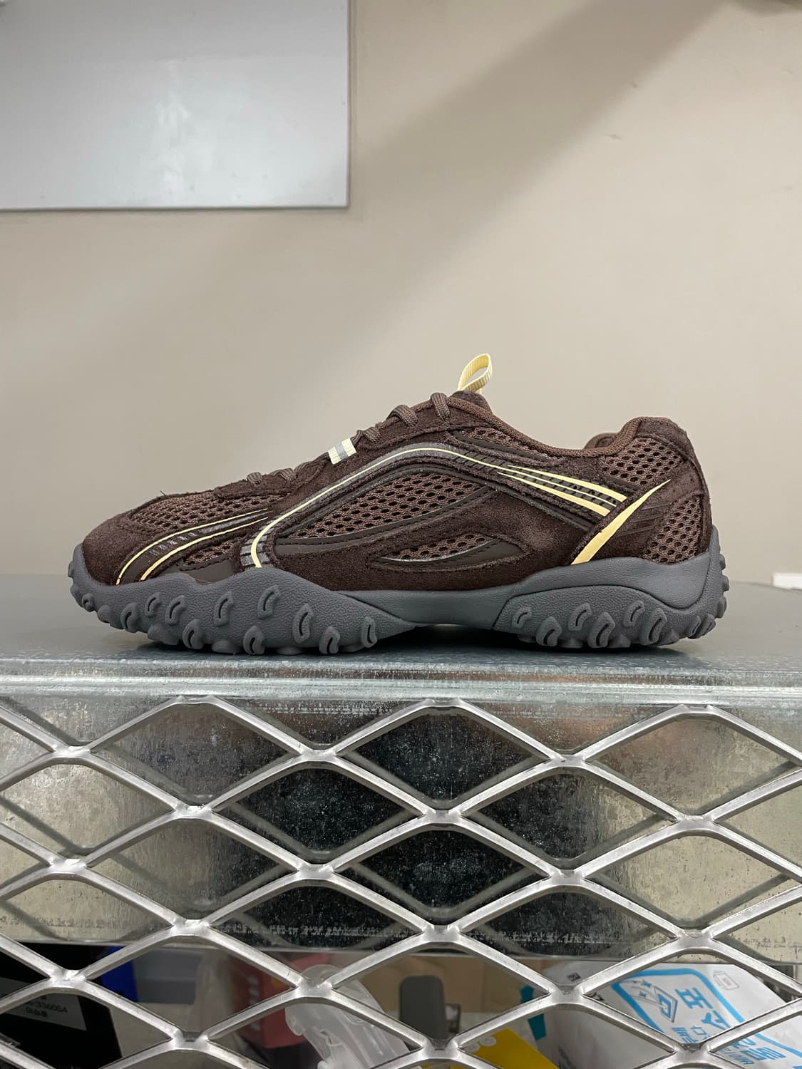 휠라 에샤페 초코 230 상품이미지1