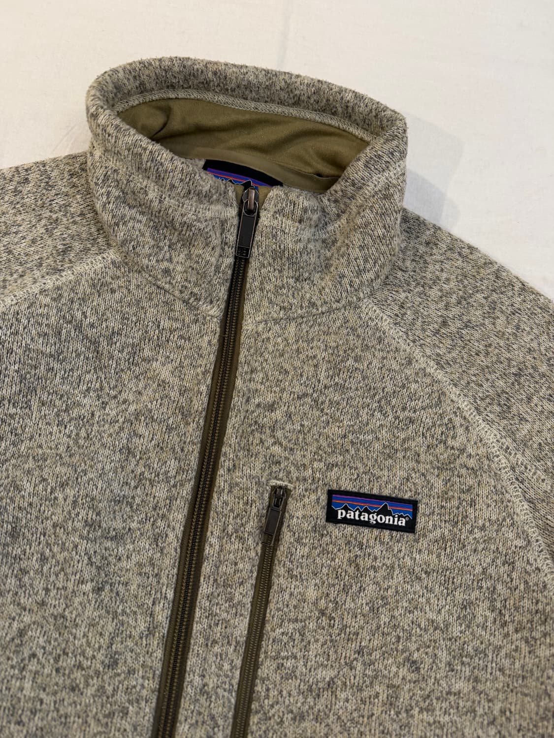 파타고니아 베터 스웨터 플리스 라이트 카키 상품이미지2