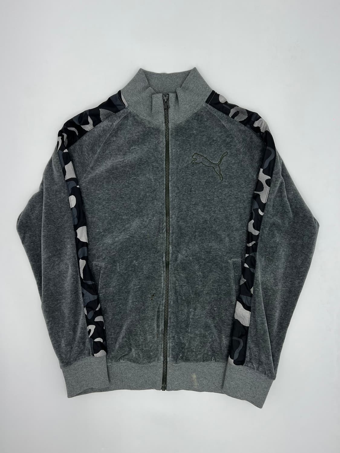 퓨마 벨벳 트랙탑 상품이미지1