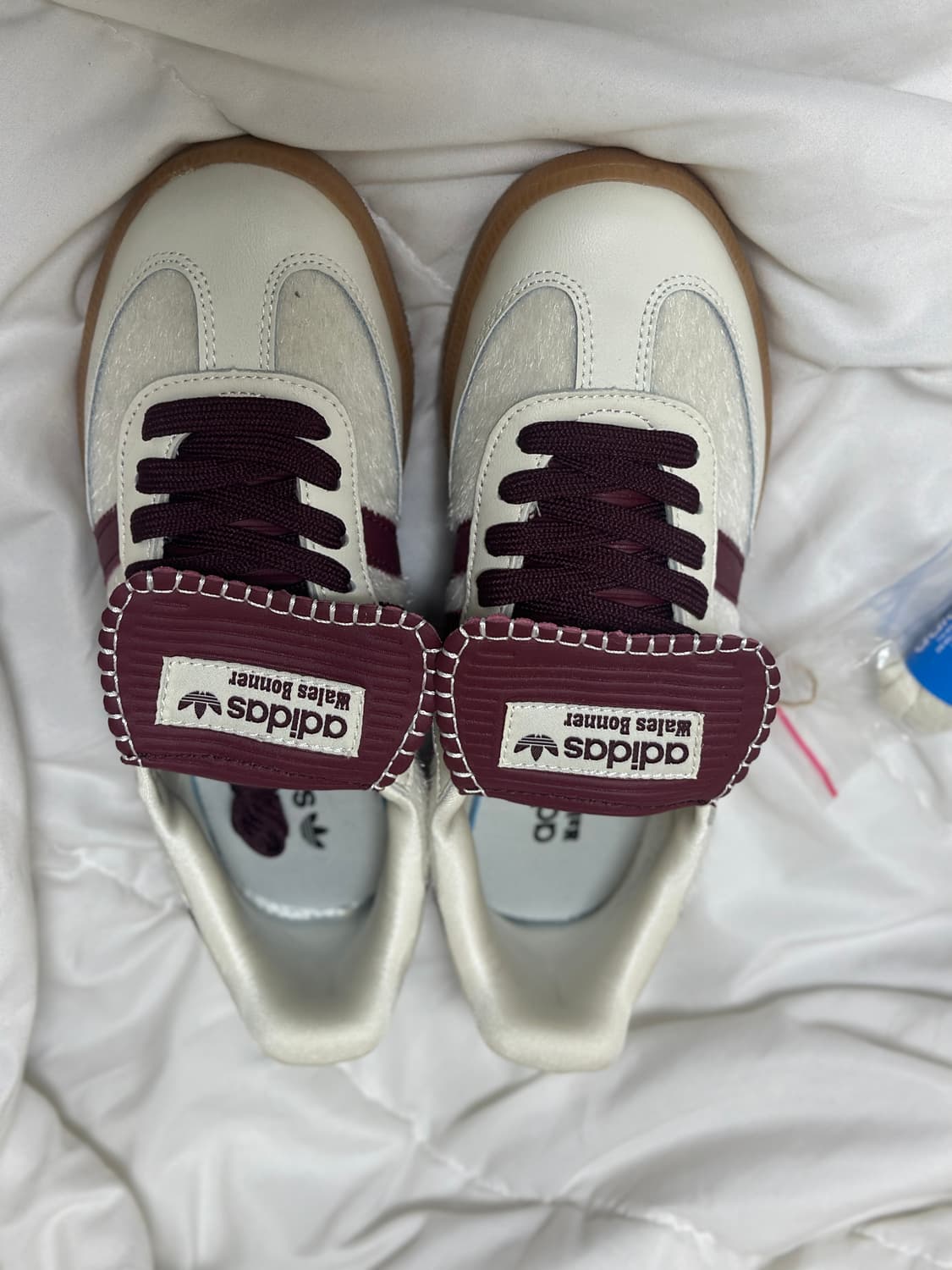 아디다스 웨일스 보너 토니 삼바 크림화이트 240 새상품 상품이미지2