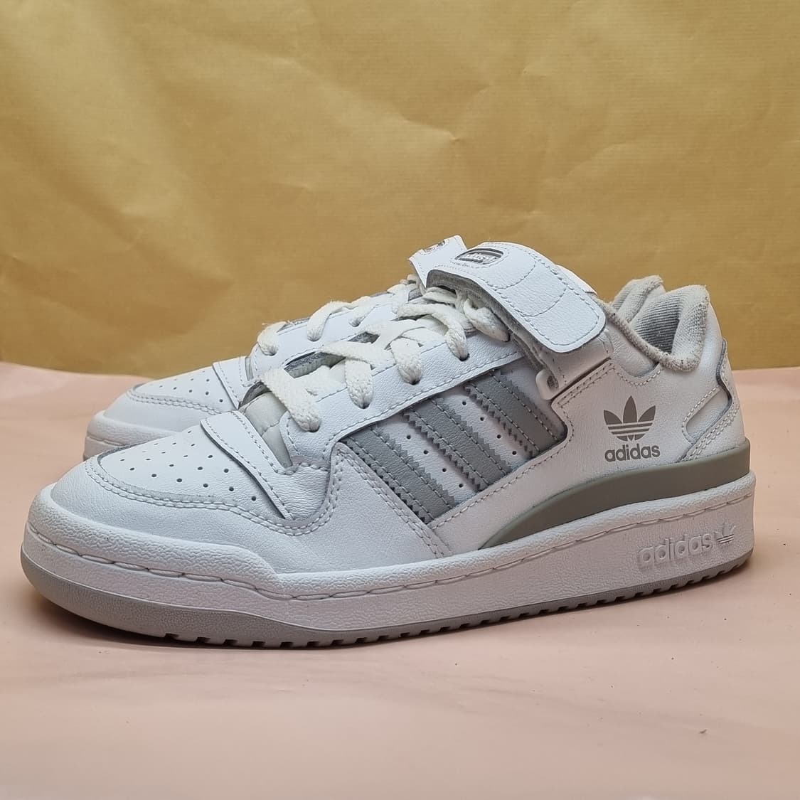 아디다스 포럼 로우 운동화 225 상품이미지1