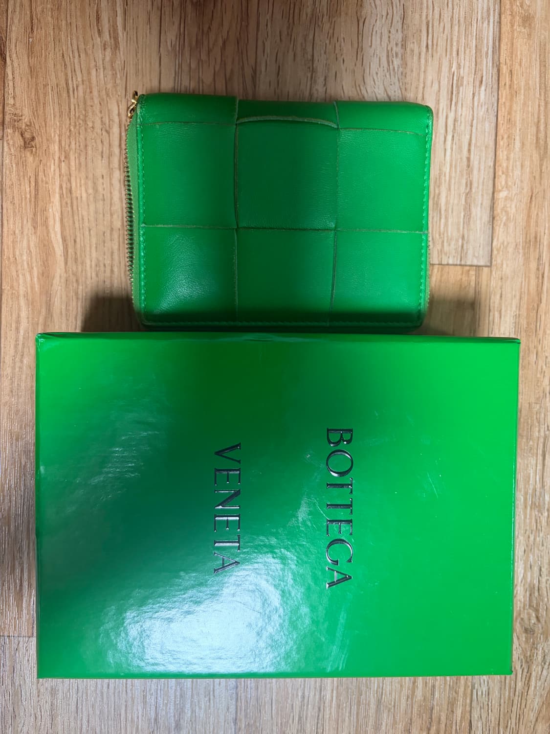 보테가베네타 24fw 지갑 판매  상품이미지2