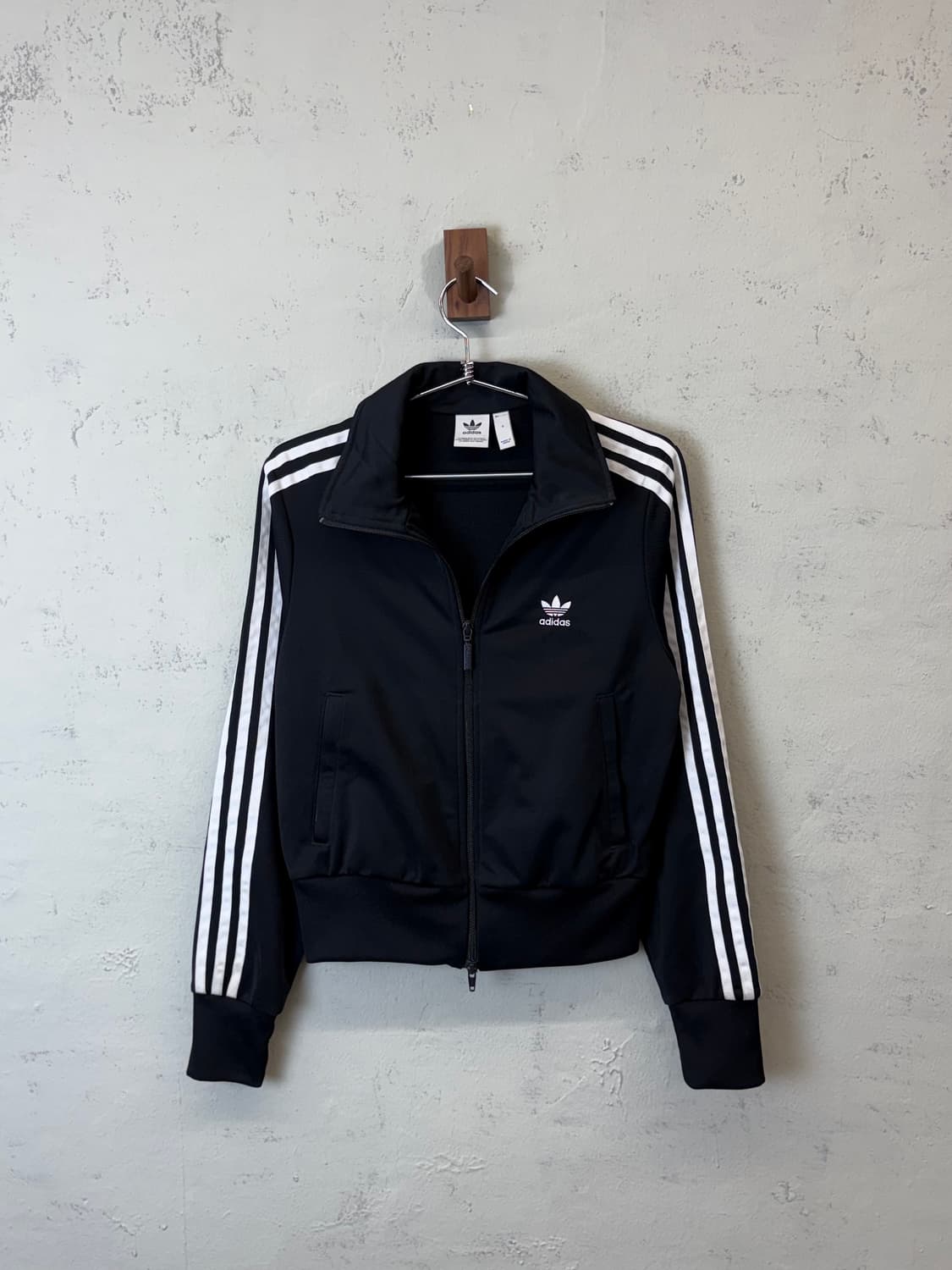 아디다스 파이어버드 크롭 삼선 트랙탑 져지 블랙 상품이미지1