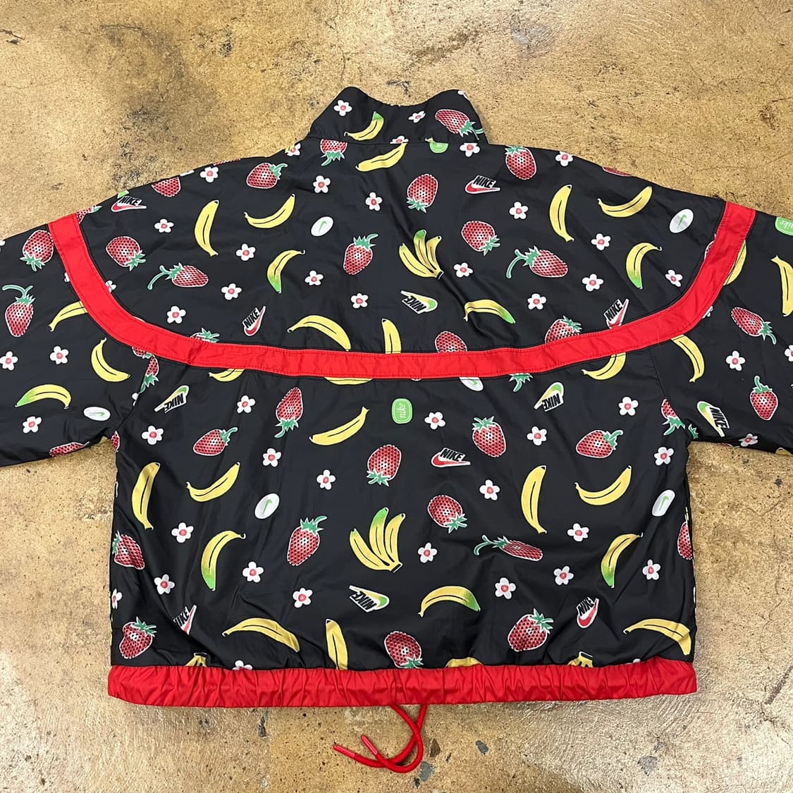 [ 정품/S,80 ] 나이키 스우시 프루츠 패턴 바람막이 자켓 b14 상품이미지4