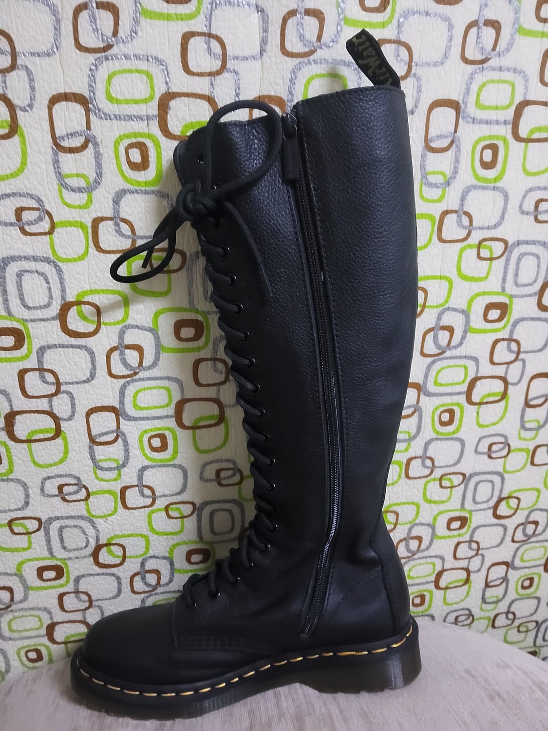 닥터마틴 20홀 1B60 모델 240사이즈  상품이미지6