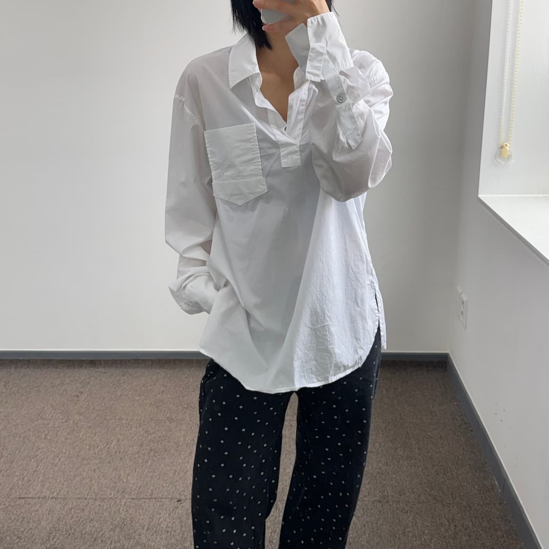 Wooyoungmi 우영미 백 로고 화이트 셔츠 상품이미지1