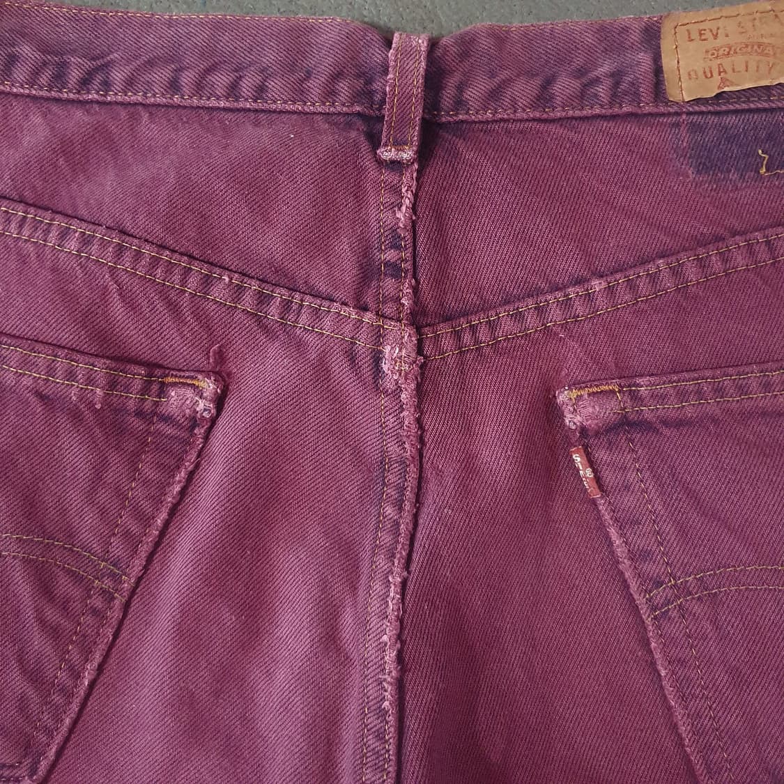 00s 리바이스 버건디 워싱 데님 팬츠 36 릴렉스핏 상품이미지9