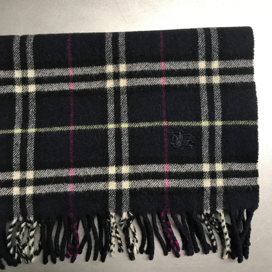 버버리 정품 램스울 머플러 네이비 상품이미지3