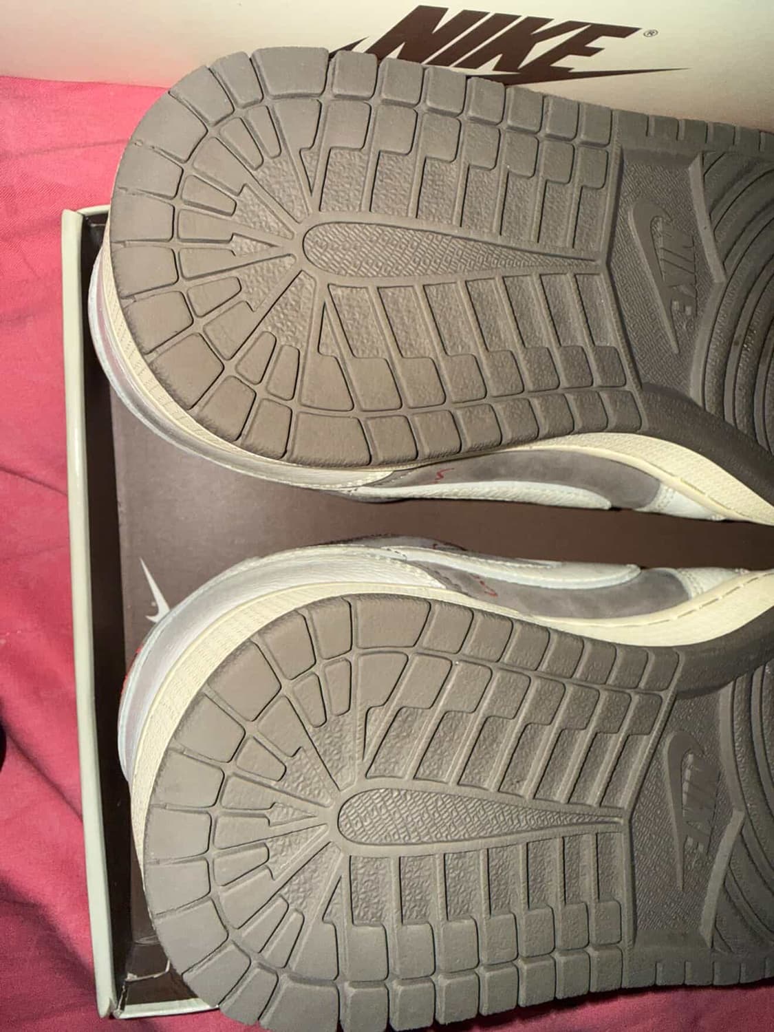 트래비스 스캇 리버스 모카 상품이미지5