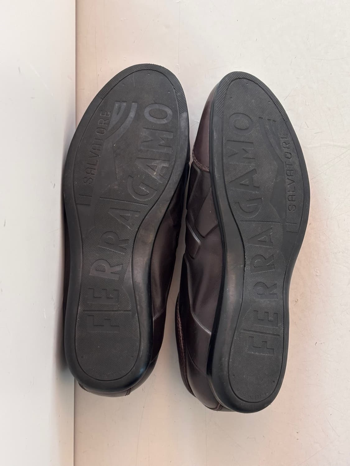 Vintage Ferragamo Sneakers 상품이미지8