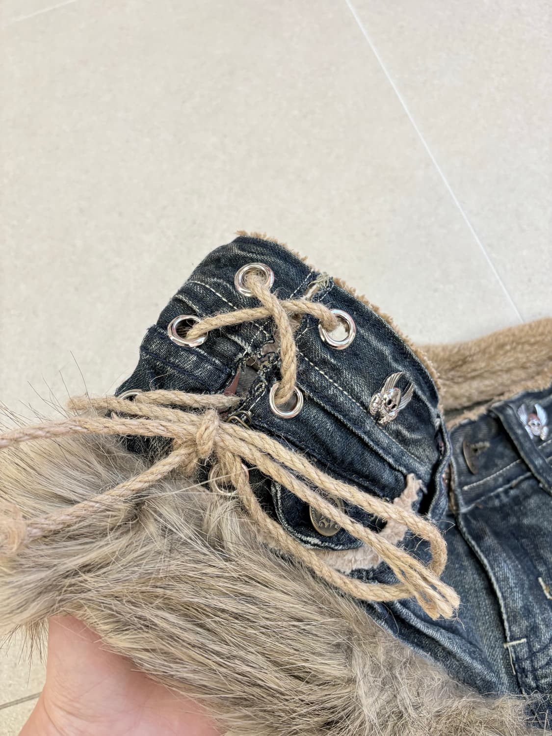 데님 아일렛 퍼 숏츠 상품이미지3