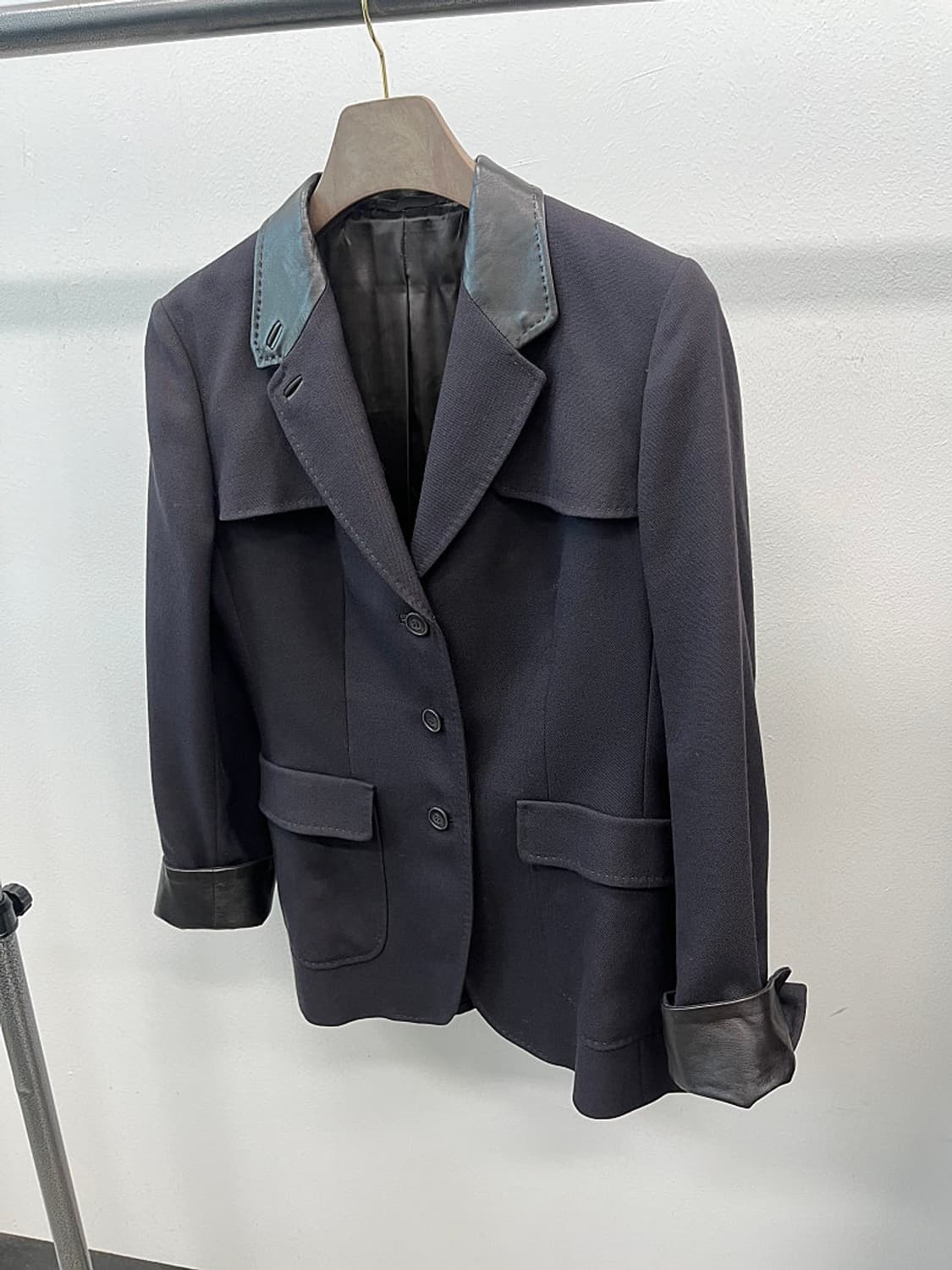 여) 브리오니 레더 믹스 블레이져  상품이미지6