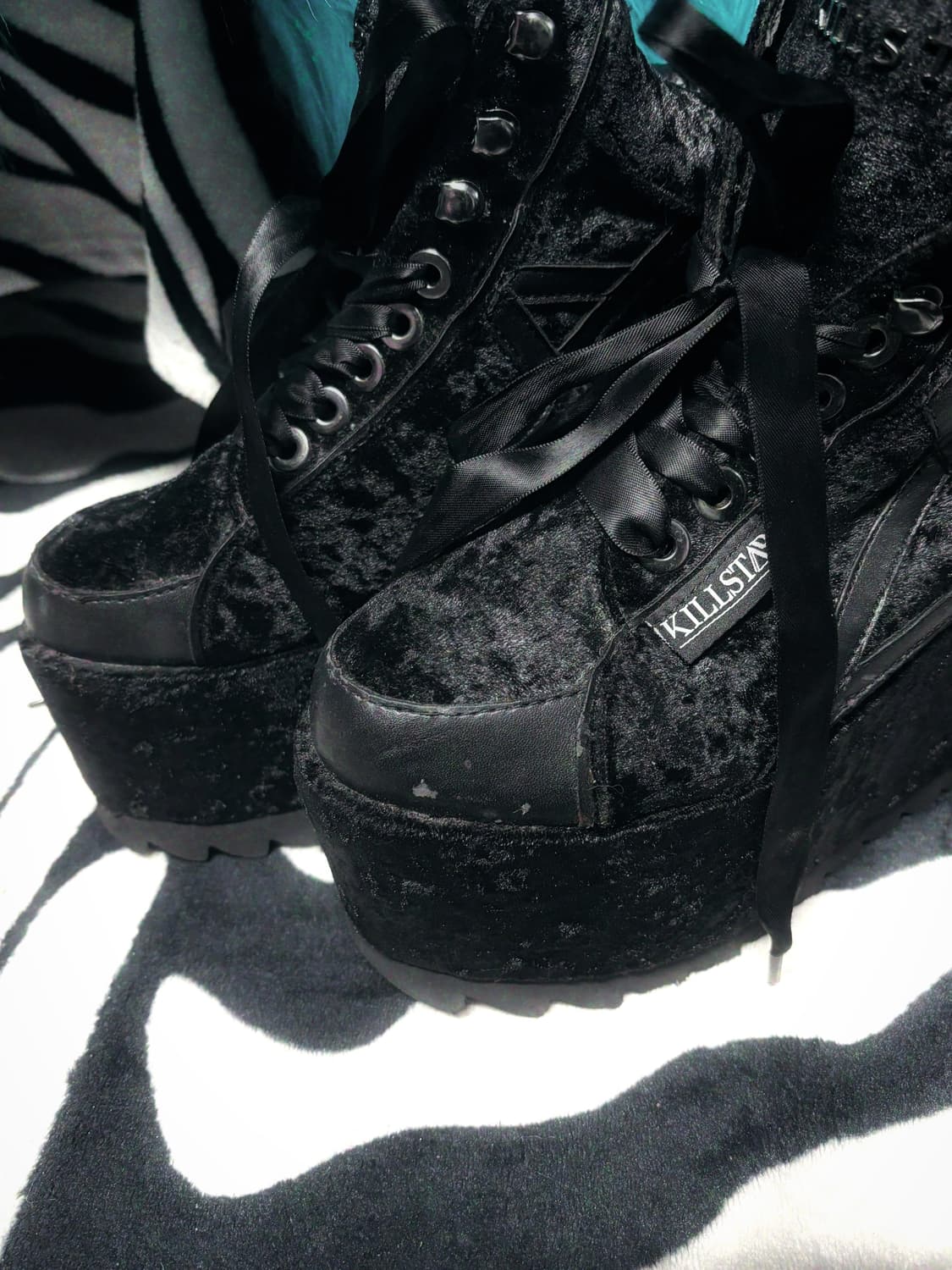[Killstar]킬스타 벨벳 웨지통굽 부츠 블랙 상품이미지5