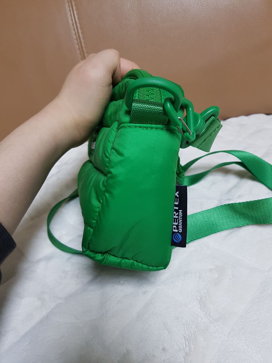 슈프림 퍼퍼 사이드백 크로스백 그린 22FW 상품이미지5