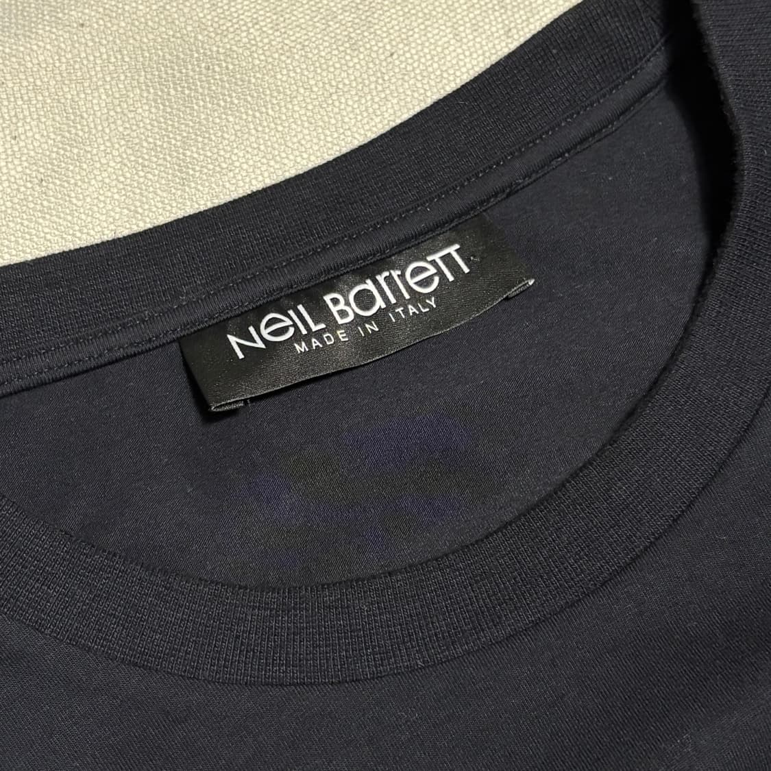 L 닐바렛 프린팅 반팔티 상품이미지4