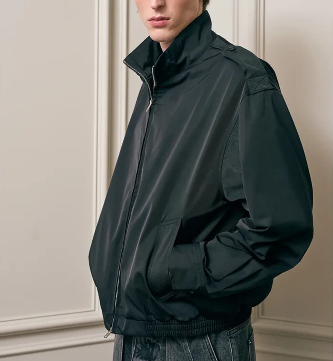 새상품(M)파르티멘토 스탠드 카라 블루종 블랙 상품이미지4