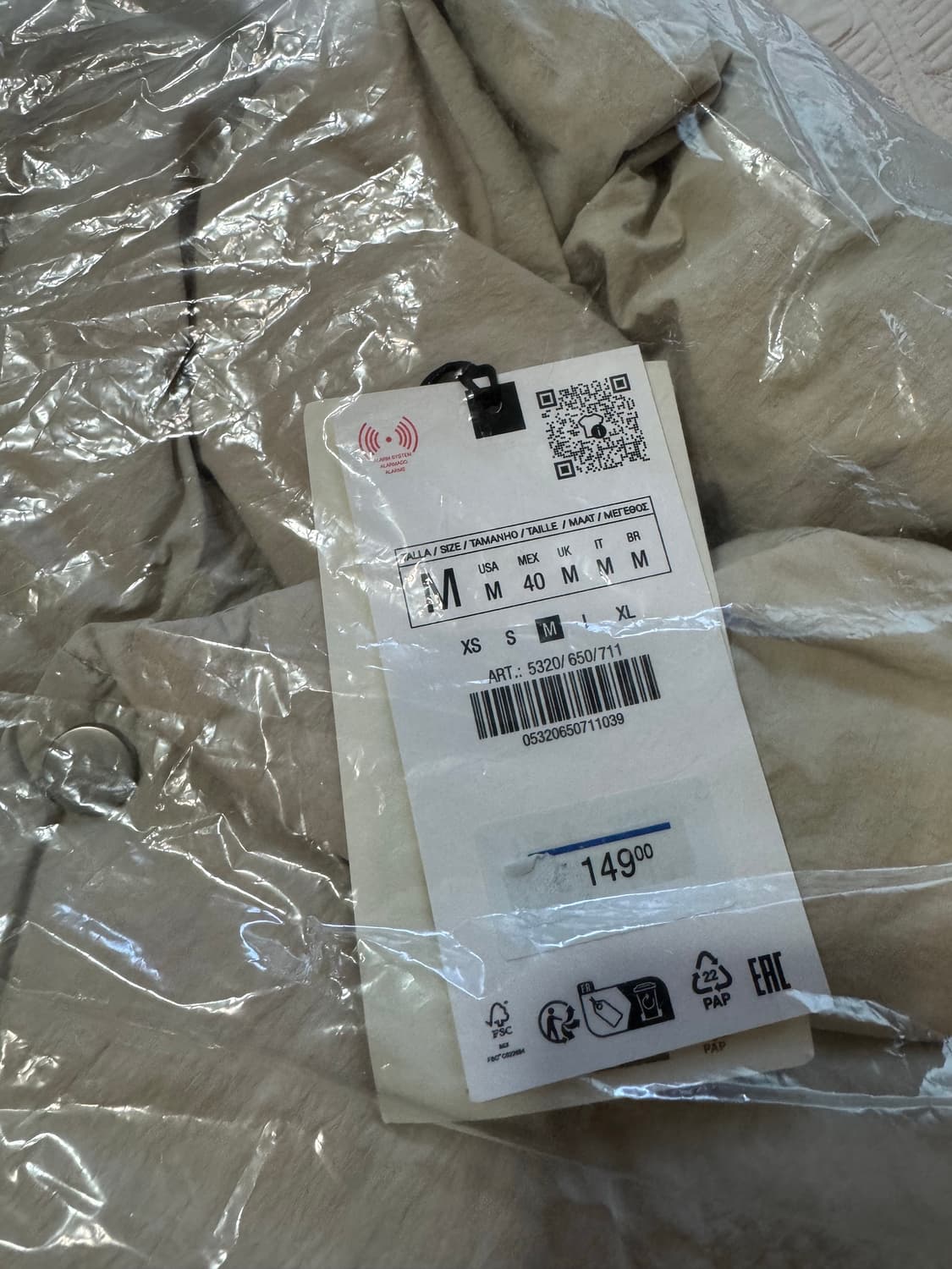 자라X스튜디오니콜슨 다운자켓(패딩) M사이즈 새상품 상품이미지1