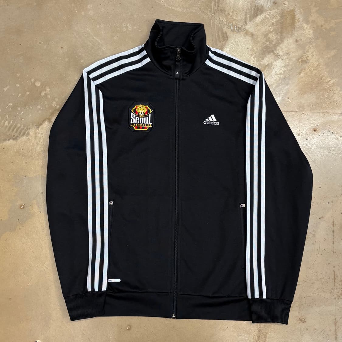 100 아디다스 FC서울 블랙 트랙탑 상품이미지2