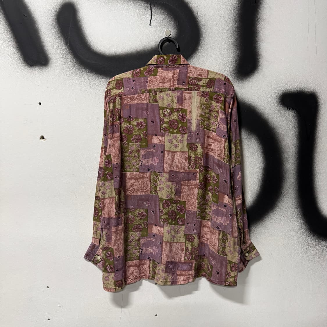 Ganni 가니 에스닉 풀 패턴 레이온 원 포켓 긴팔 셔츠 상품이미지2